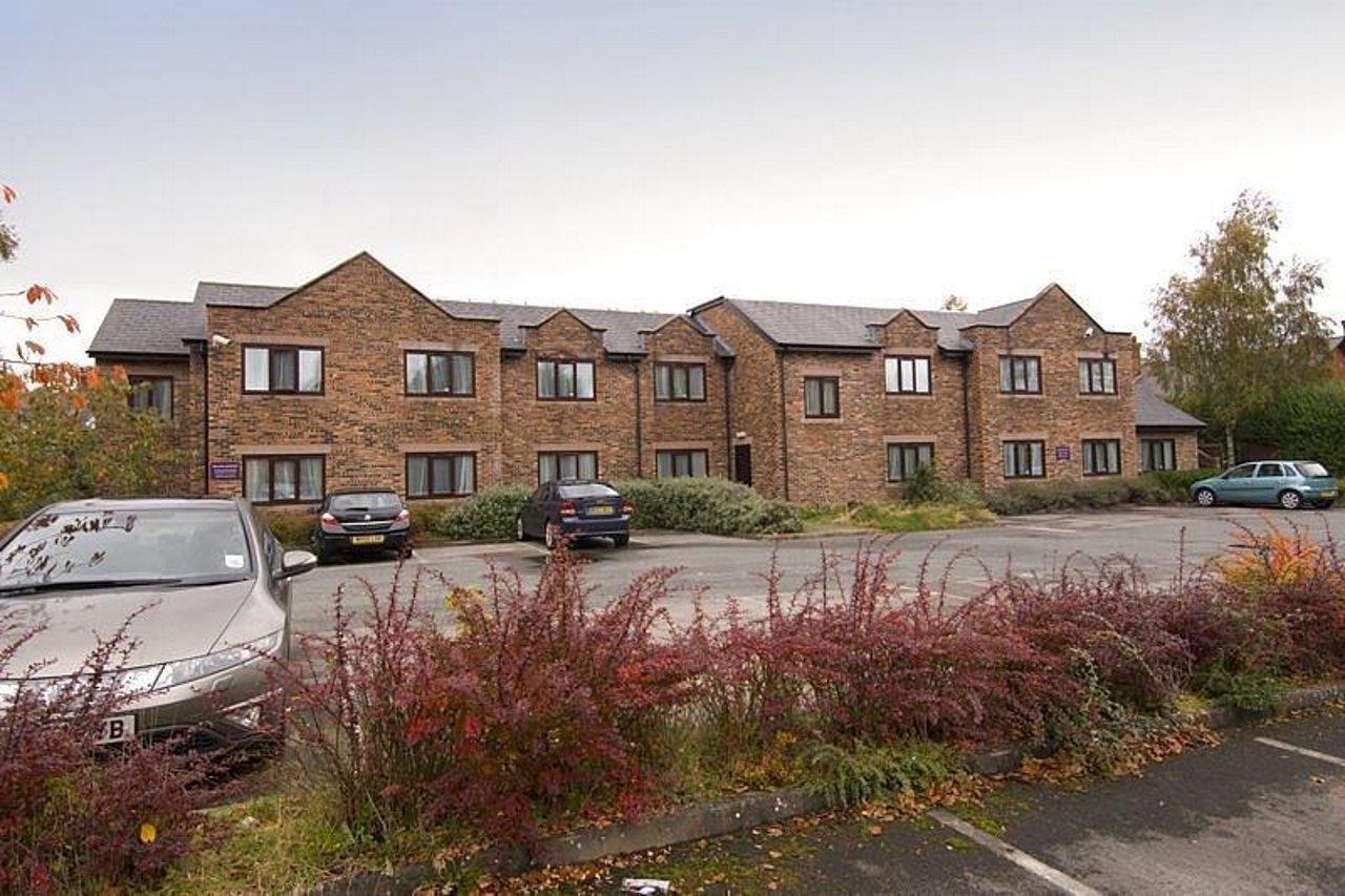 Premier Inn Warrington South Eksteriør bilde